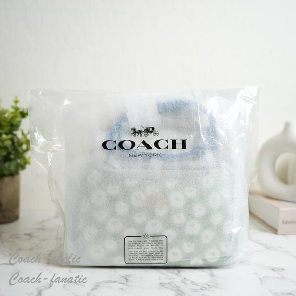 NWT Coach CBG84 Teri Mini Crossbody Bag With Floral Print in Kelly Multi - Picture 8 of 10